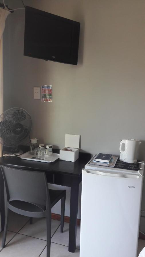 African Sun Guest House จอร์จ ภายนอก รูปภาพ