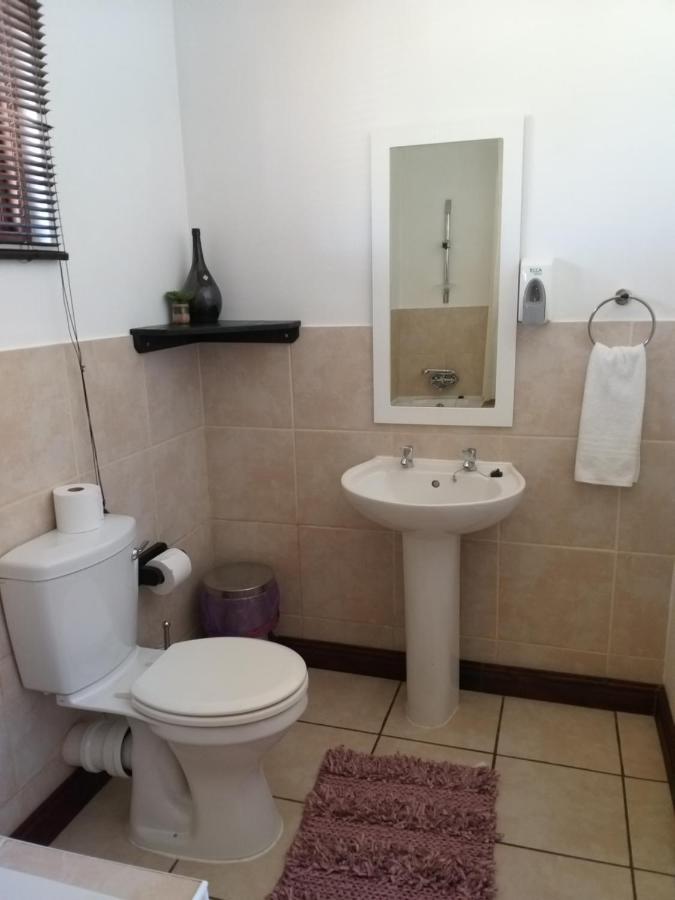 African Sun Guest House จอร์จ ภายนอก รูปภาพ