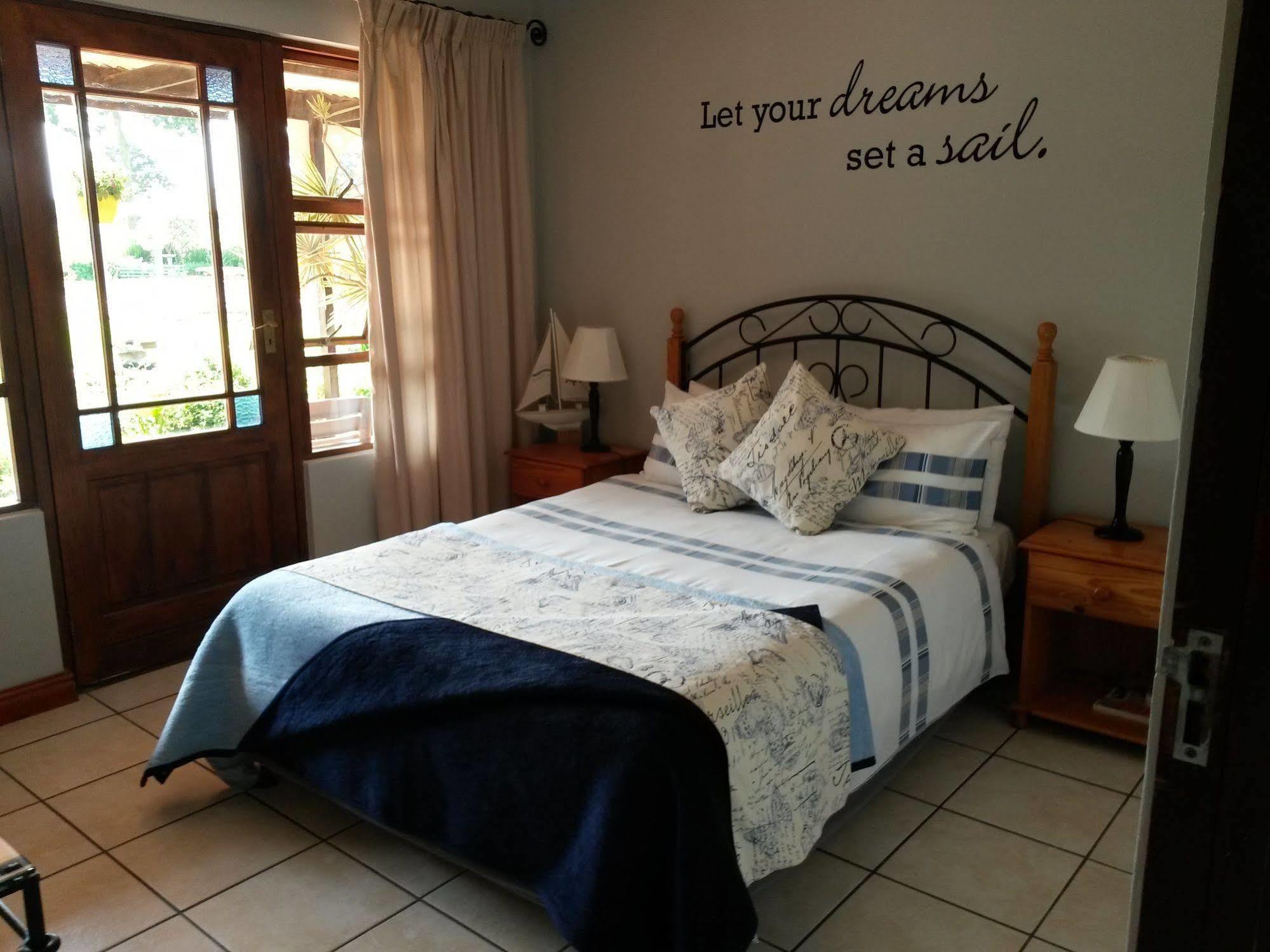 African Sun Guest House จอร์จ ภายนอก รูปภาพ