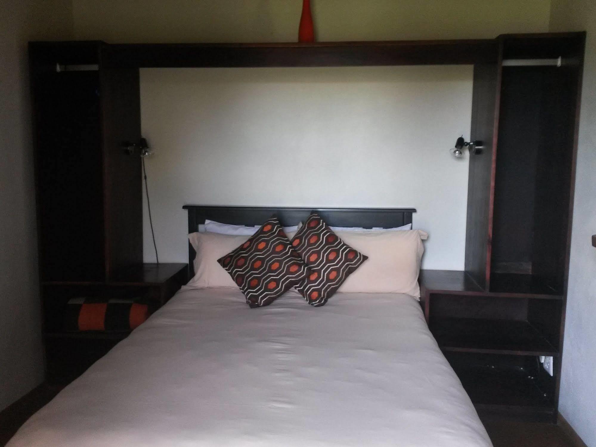 African Sun Guest House จอร์จ ภายนอก รูปภาพ
