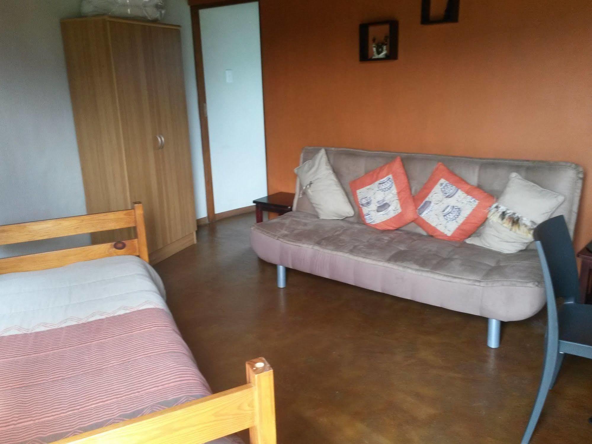 African Sun Guest House จอร์จ ภายนอก รูปภาพ